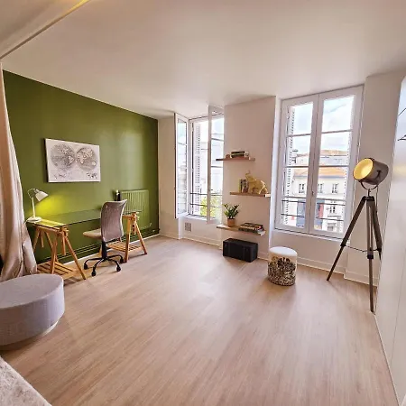 La Vegetale, Spacieuse Et Hyper Centre Apartment Angouleme